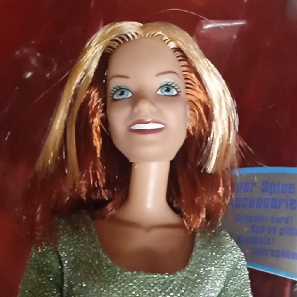 1998 Ginger Spice/Geri Halliwell Concert Collection Doll